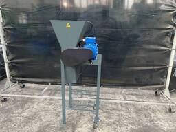 Łuparka do orzechów GRK-200 | 1,1 kW | 230 V | do 200 kg/h OKAZJA