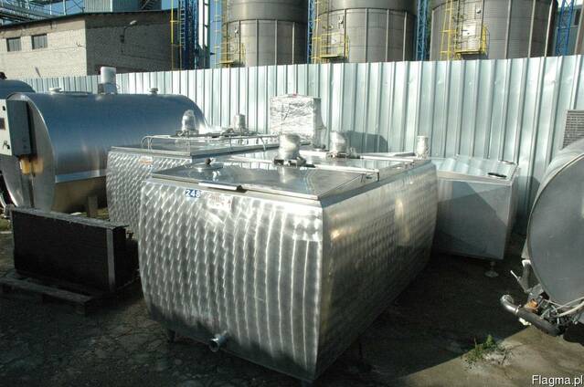 Охладитель молока Rocka U 1800L