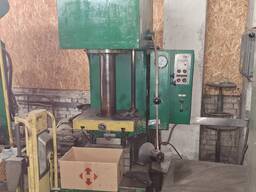 Prasa hydrauliczna o sile nacisku 25 t PYE 25 S1