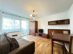 Продается 2-комнатная квартира с отдельной кухней площадью 38 м2, ул. Płocka
