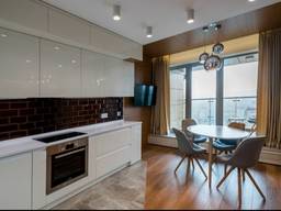 Ремонт, демонтаж.