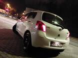 Toyota Yaris II - фото 2