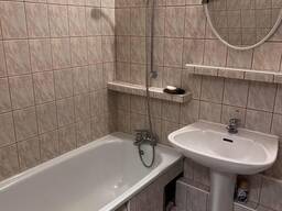 В аренду комната в 2-х комнатной квартире .