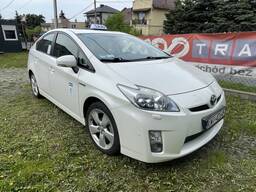 Аренда/Работа TAXI TOYOTA Prius 3 1.8 HIBRYDA/LPG - Uber, BOLT