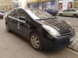 Аренда экономной машины Wynajem Auto Toyota Prius 2 - photo 2
