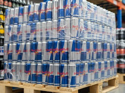 Wysokiej jakości napój energetyczny Red Bull w puszce 250 ml